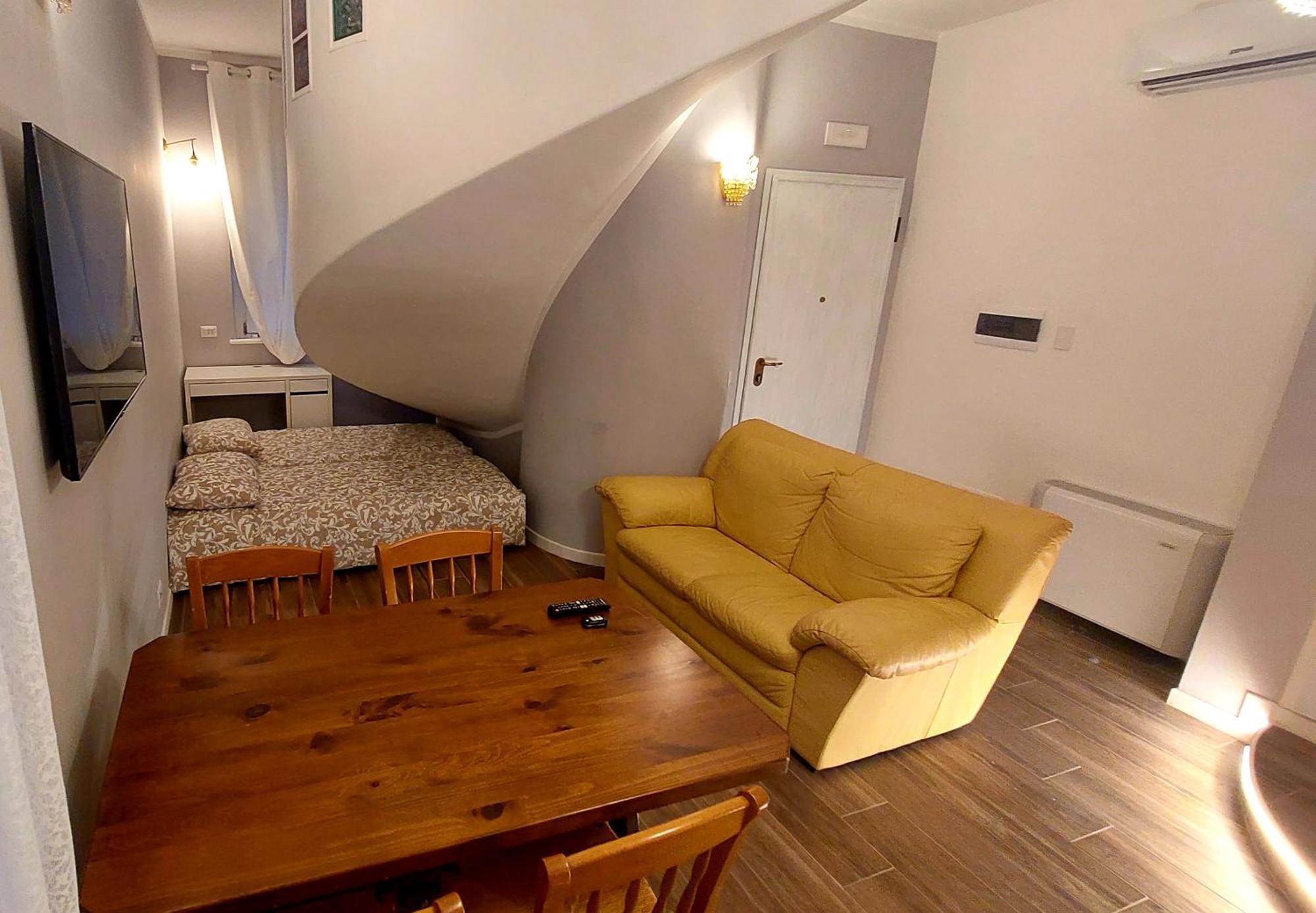 Casa Magnolia Διαμέρισμα Pomezia Δωμάτιο φωτογραφία