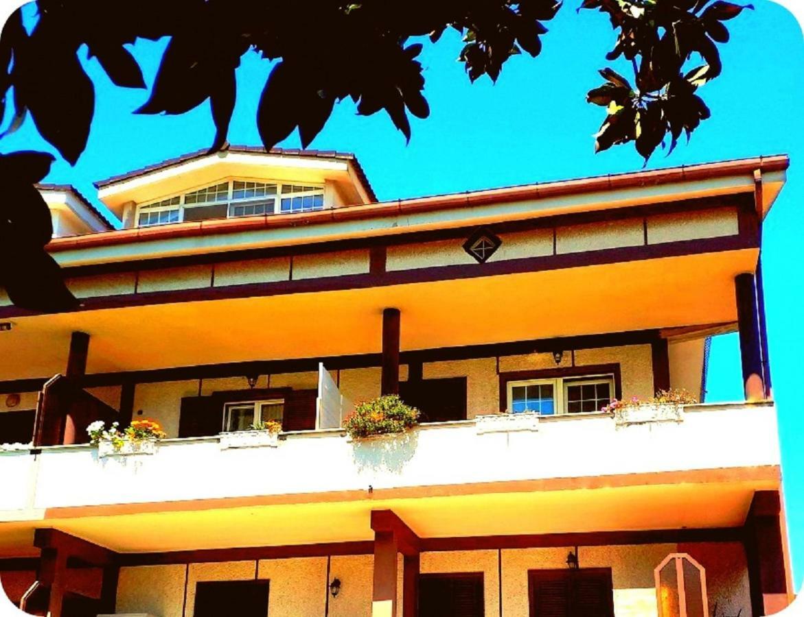 Casa Magnolia Διαμέρισμα Pomezia Εξωτερικό φωτογραφία