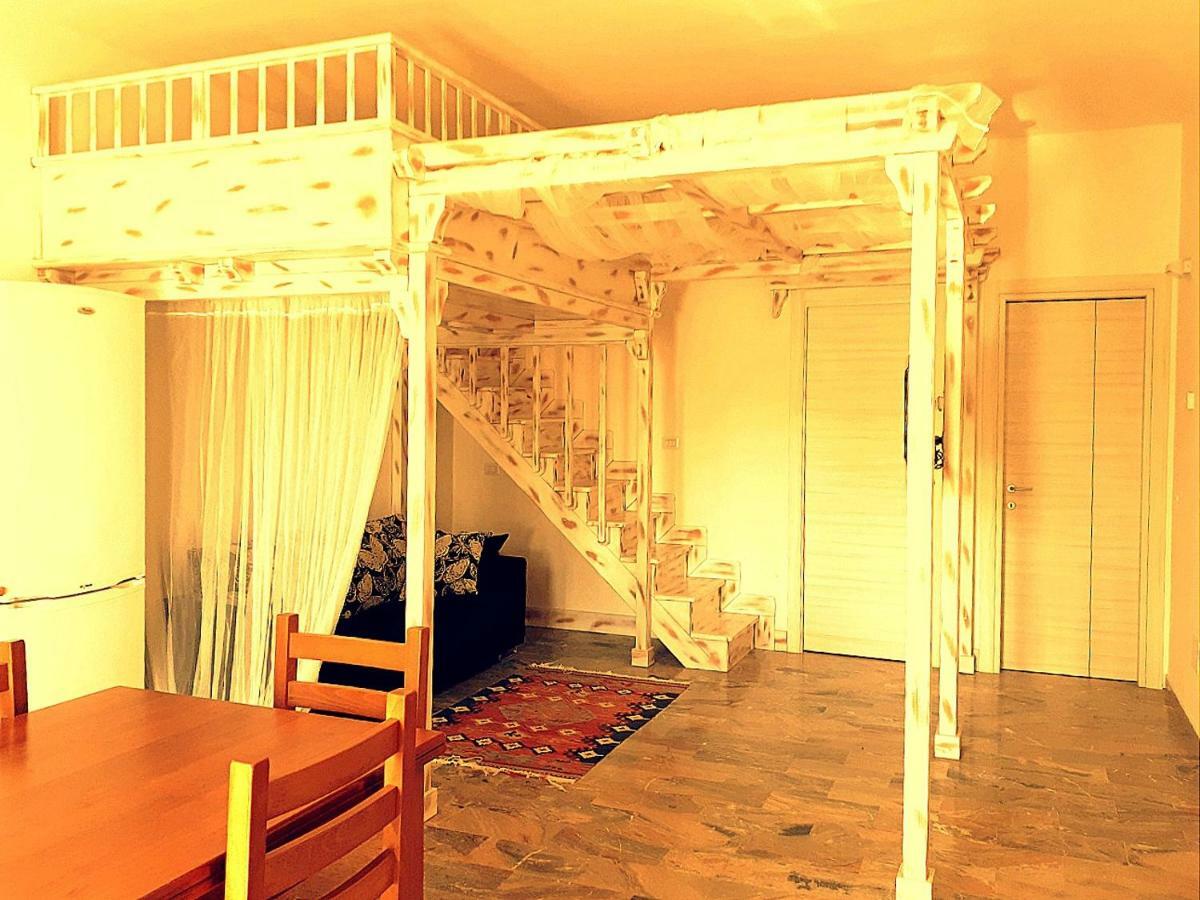 Casa Magnolia Διαμέρισμα Pomezia Εξωτερικό φωτογραφία